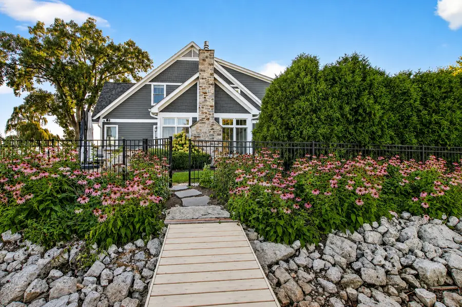 827 Edgewater Parkway, Wauconda, IL 60084 - #3