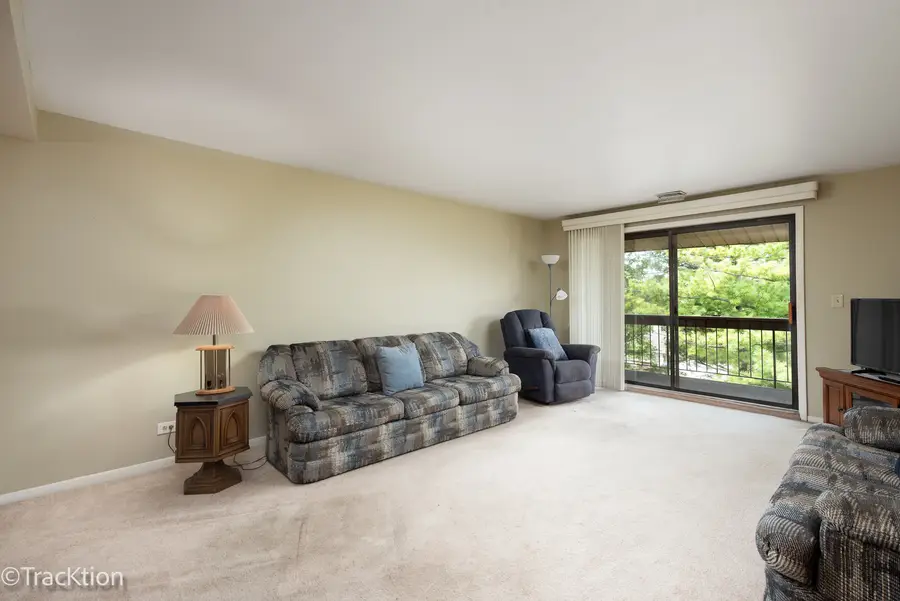 7525 Nantucket Drive #405, Darien, IL 60561 - #3