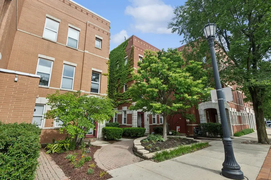 521 Chicago Avenue #H, Evanston, IL 60202 - #3