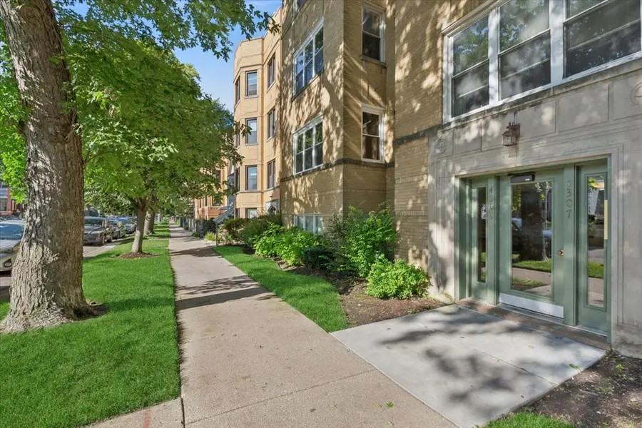 4307 N Troy Street #2, Chicago, IL 60618 - #3