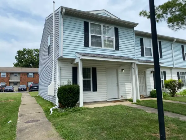 612 E Campus Drive #B12, Carbondale, IL 62901