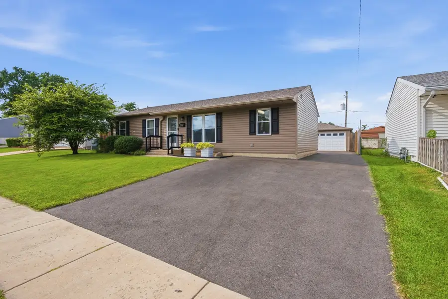 218 Hayes Avenue, Romeoville, IL 60446 - #3