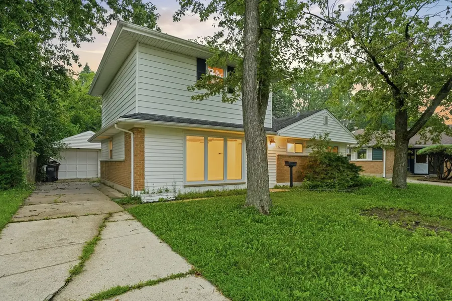 136 Well Street, Park Forest, IL 60466 - #2