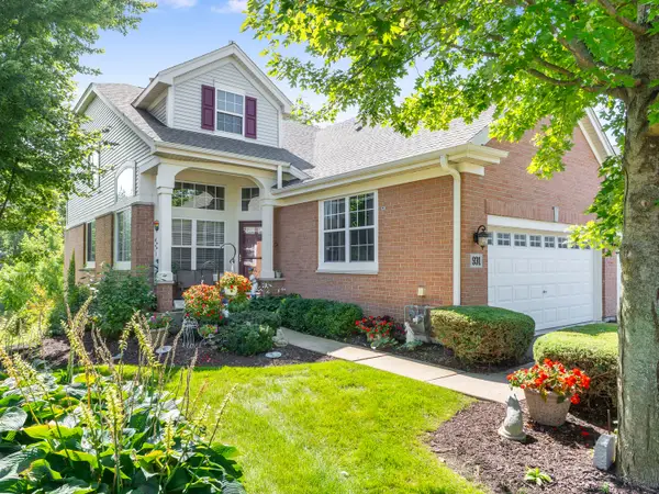 931 Winners Cup Court, Naperville, IL 60565