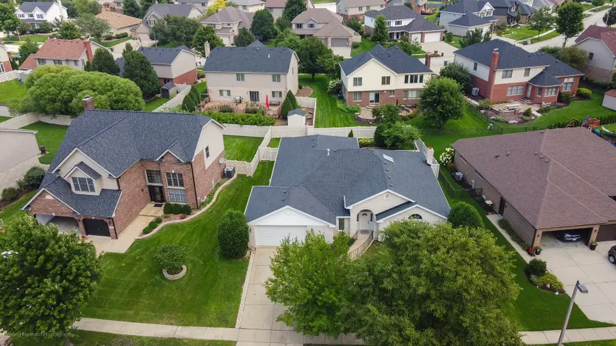 9441 Witham Lane, Woodridge, IL 60517 - #3