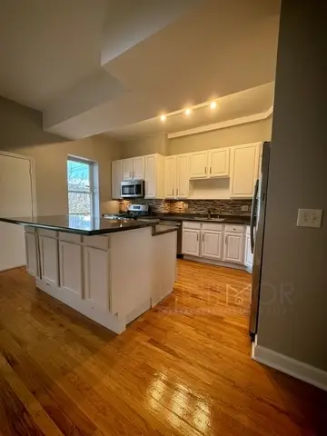 1108 E Marquette Road #207, Chicago, IL 60637 - #3