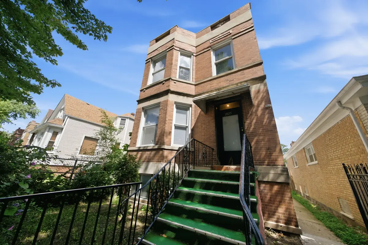 2025 N Lawler Avenue, Chicago, IL 60639 - #1