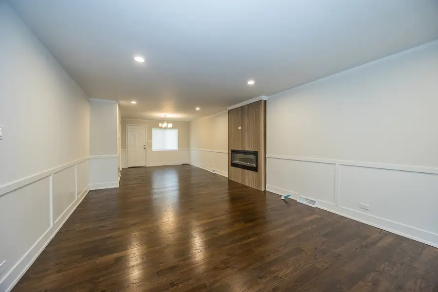 9407 S Indiana Avenue, Chicago, IL 60619 - #2