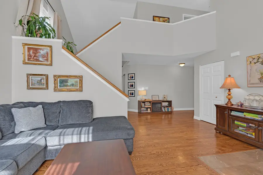 585 Marseilles Circle, Buffalo Grove, IL 60089 - #3