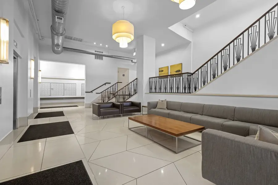758 N Larrabee Street #425, Chicago, IL 60654 - #2