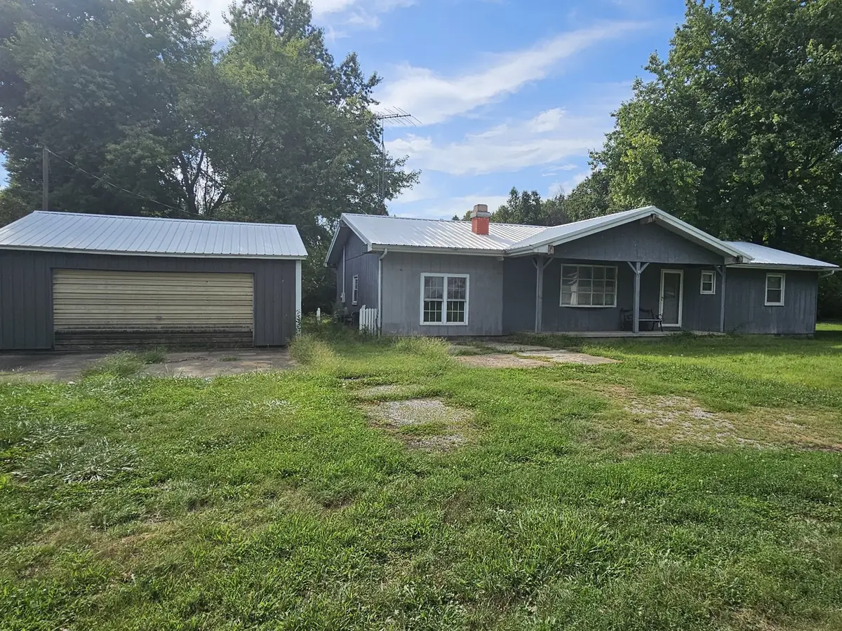 9429 N Depot Street, Opdyke, IL 62872 - #1