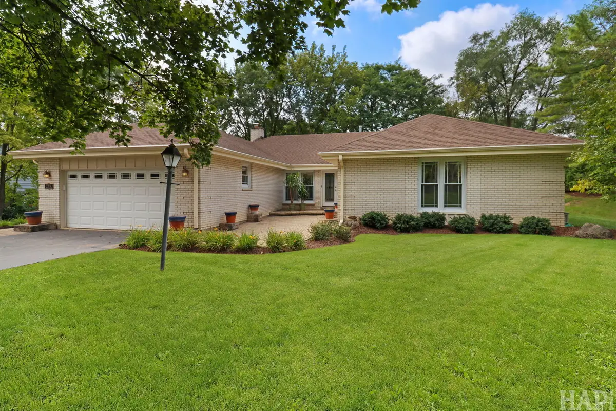 994 Commonwealth Court, Barrington, IL 60010 - #1