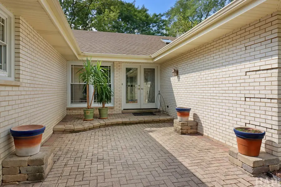 994 Commonwealth Court, Barrington, IL 60010 - #3