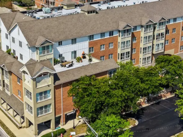 50 N Bokelman Street #338, Roselle, IL 60172