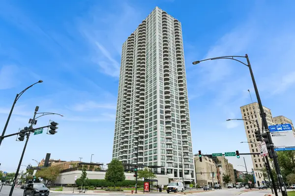 2020 N Lincoln Park West #9H, Chicago, IL 60614