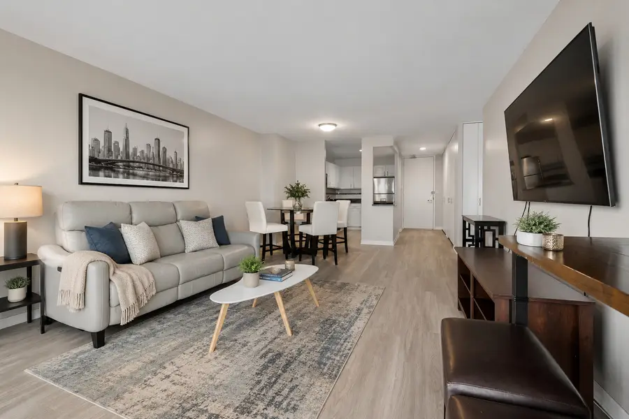 2020 N Lincoln Park West #9H, Chicago, IL 60614 - #2
