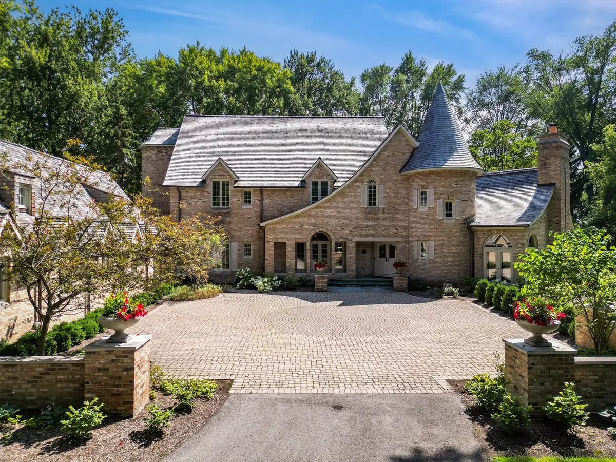 285 W Westminster Avenue, Lake Forest, IL 60045 - #1