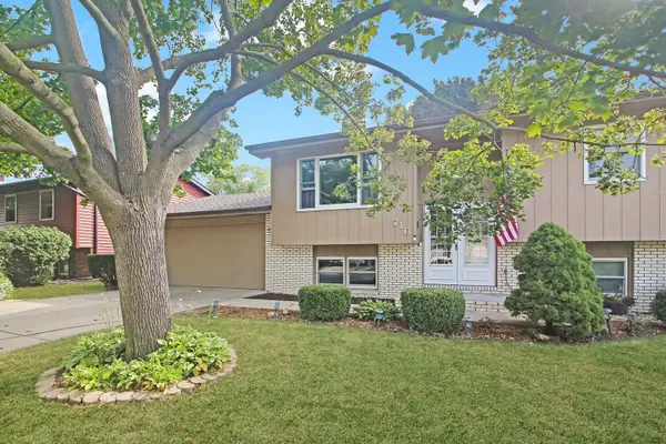 716 Lara Road, Normal, IL 61761