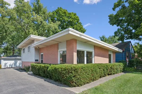 516 Hermitage Drive, Deerfield, IL 60015