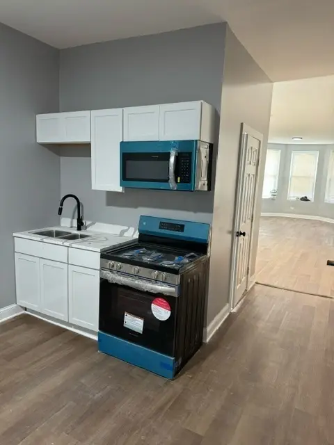 5719 S Loomis Boulevard, Chicago, IL 60636 - #2