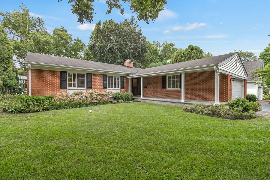 433 W Sheridan Place, Lake Bluff, IL 60044 - #3