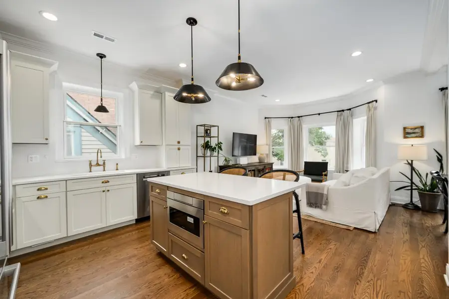 1633 W Olive Avenue, Chicago, IL 60660 - #3