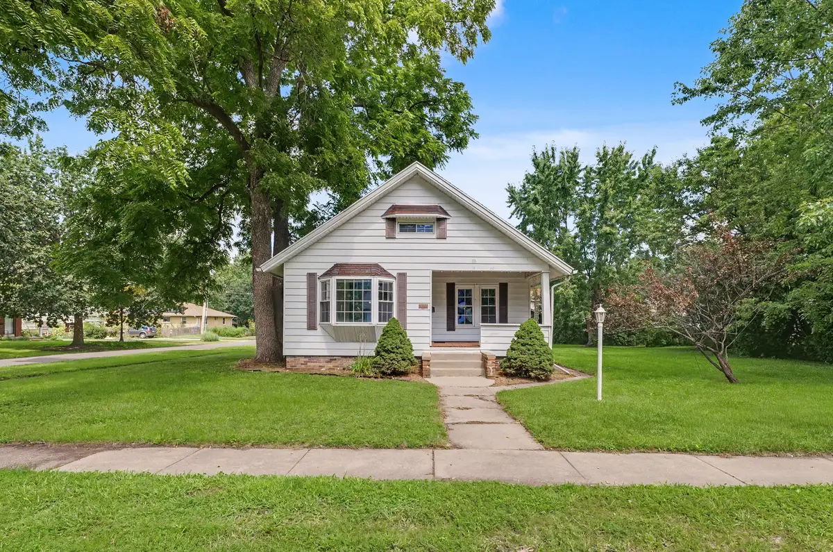 1626 W Clark Street, Champaign, IL 61821 - #1