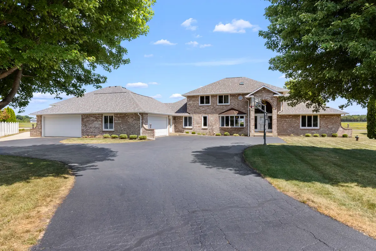 2601 Cessna Circle, Poplar Grove, IL 61065 - #1