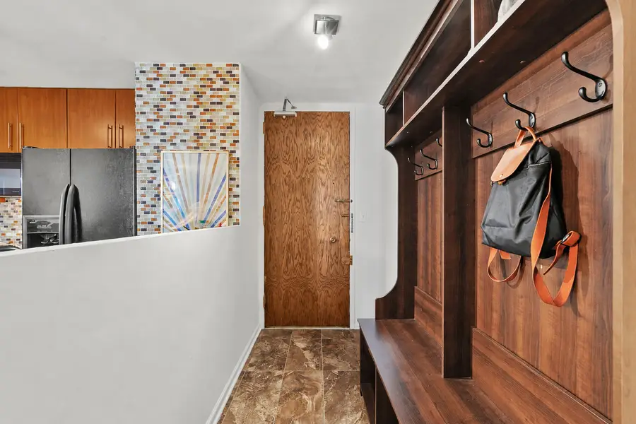5901 N Sheridan Road #13F, Chicago, IL 60660 - #2