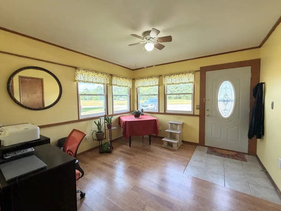 861 Old Us 51 Highway, Makanda, IL 62958 - #2