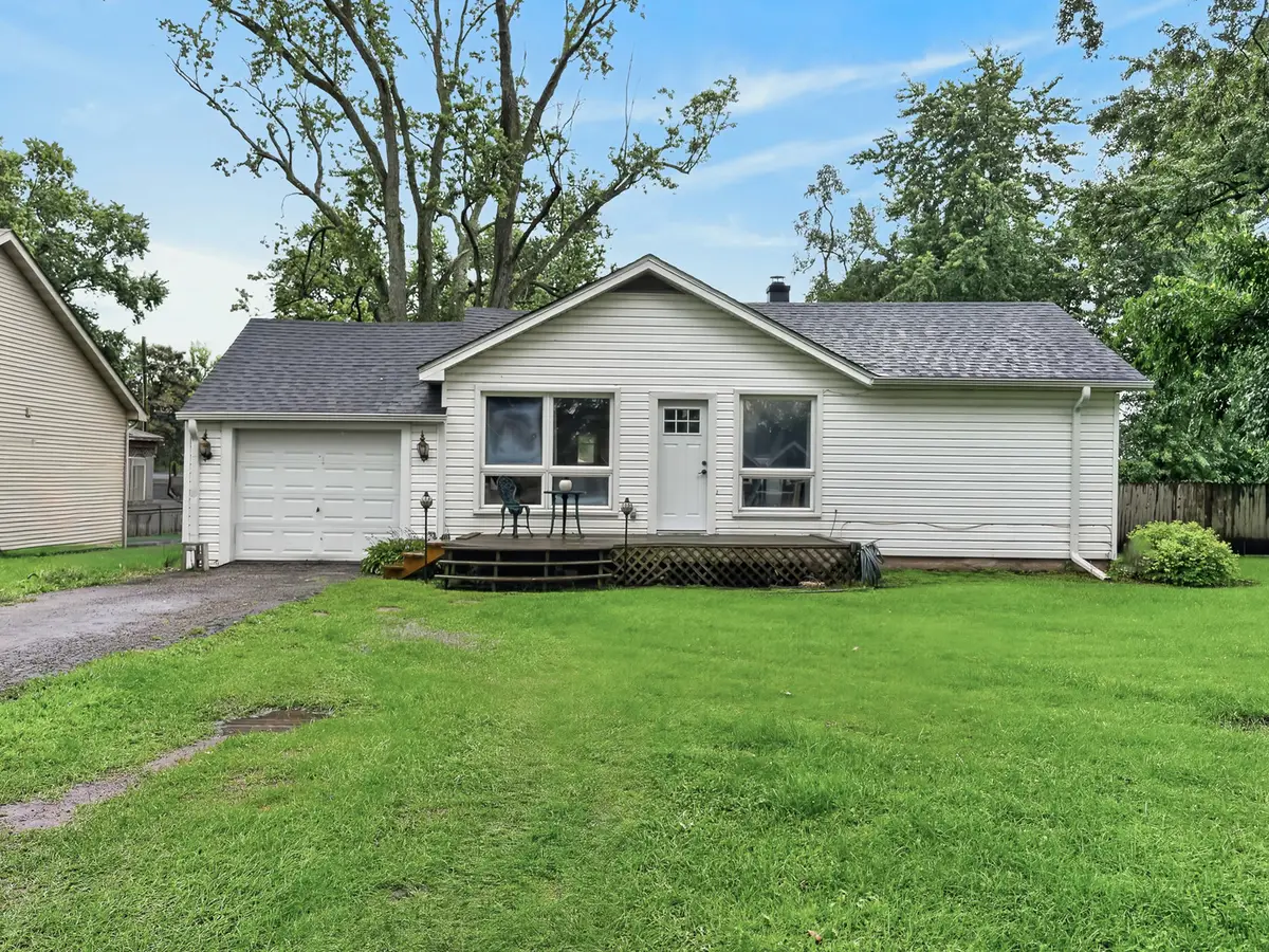 7107 N Oak Street, Wonder Lake, IL 60097 - #1
