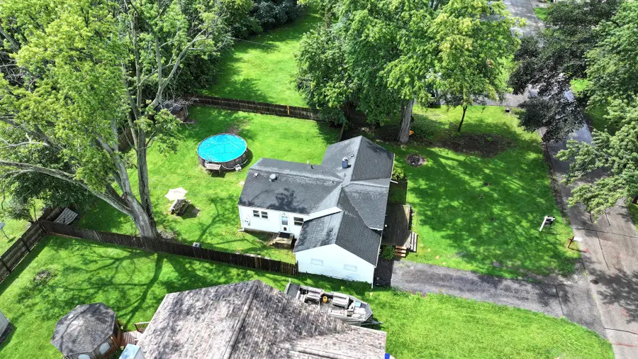 7107 N Oak Street, Wonder Lake, IL 60097 - #2