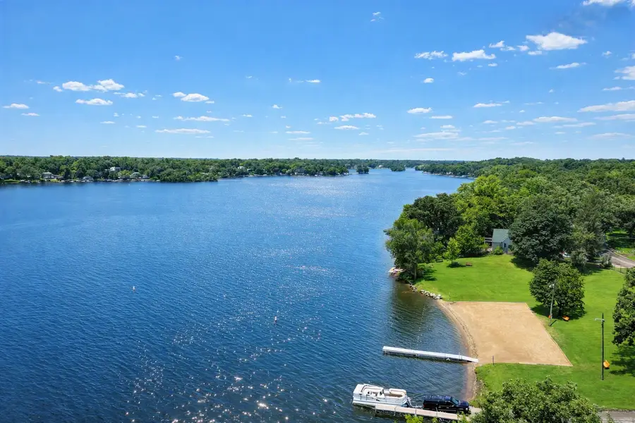 7107 N Oak Street, Wonder Lake, IL 60097 - #3