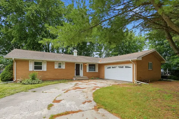 109 N 3rd Street, Colona, IL 61241