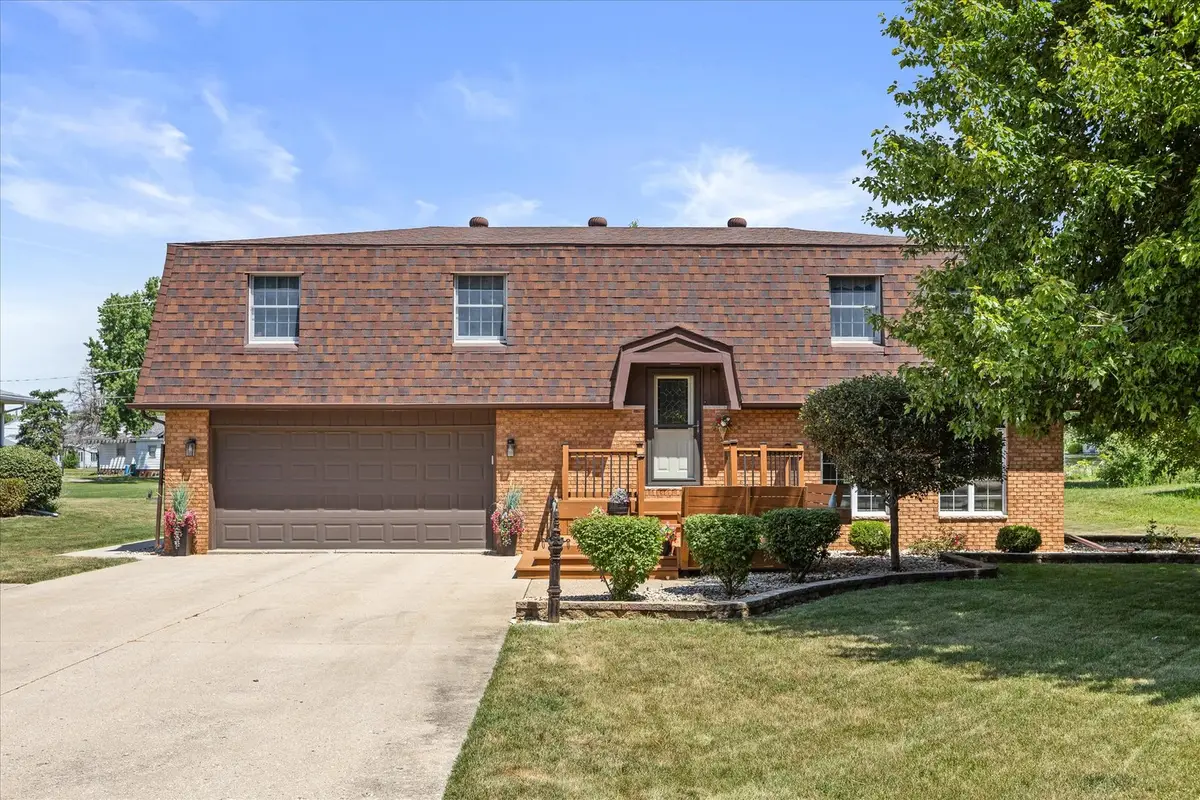 1504 Fulton Street, Streator, IL 61364 - #1
