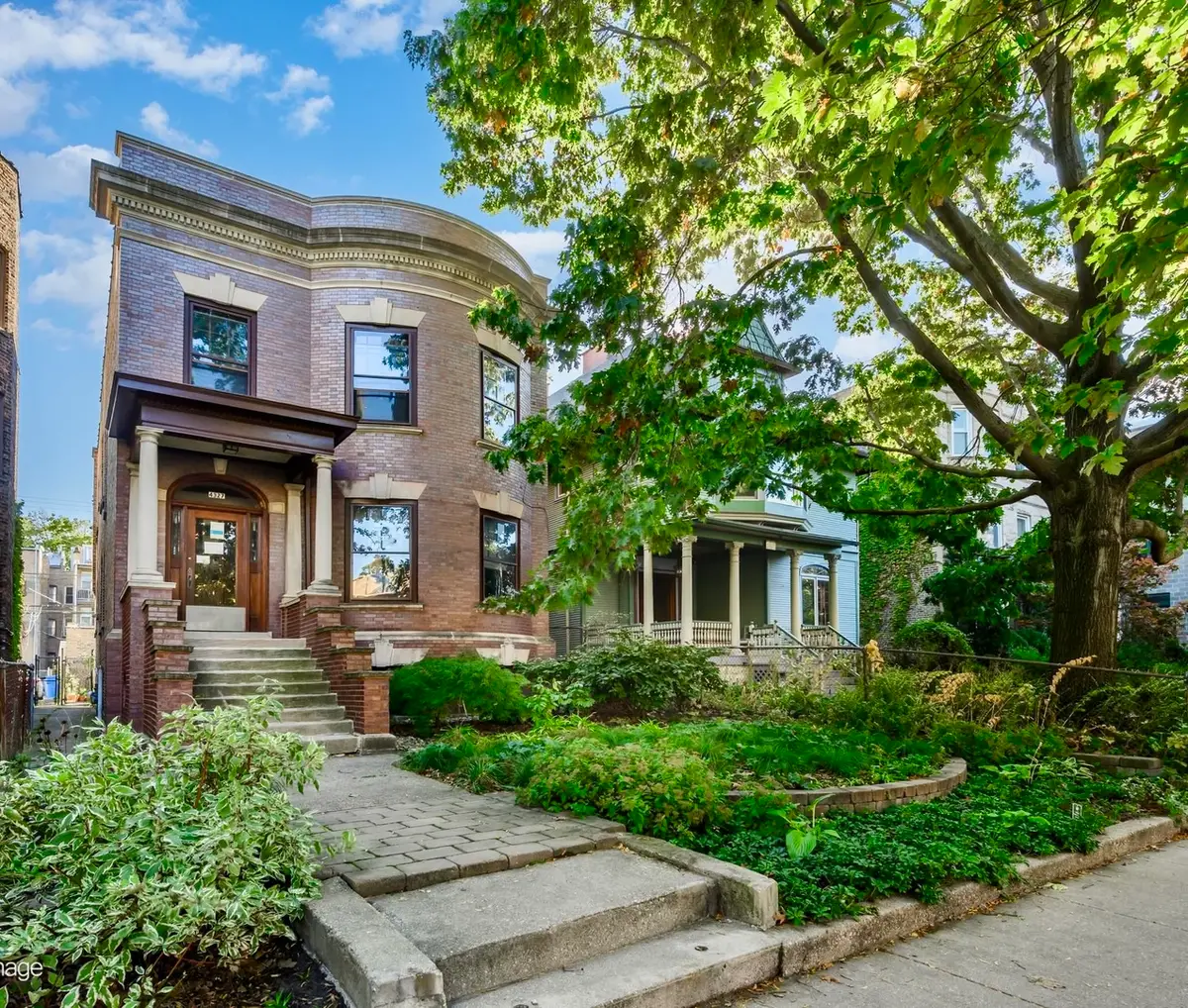 4327 N Kenmore Avenue, Chicago, IL 60613 - #1