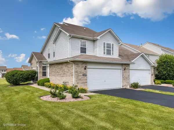 5324 Crosswind Drive, Richton Park, IL 60471