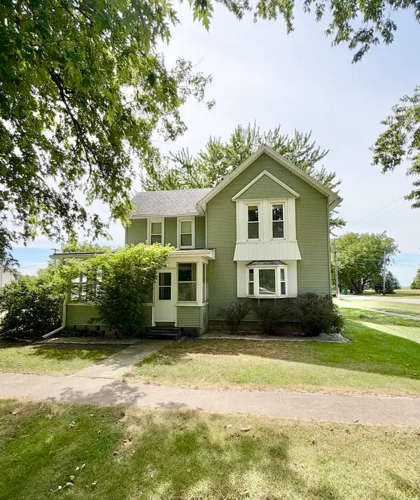 54 Lafayette Street, Saunemin, IL 61769