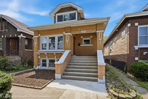 2334 Harvey Avenue, Berwyn, IL 60402