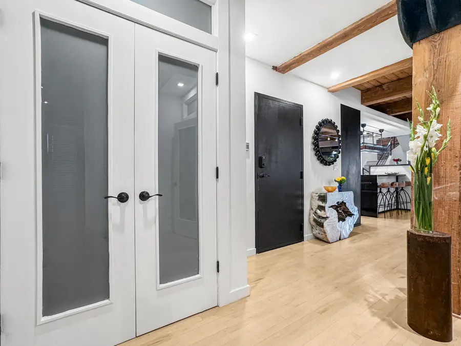 811 W Aldine Avenue #6S, Chicago, IL 60657 - #3