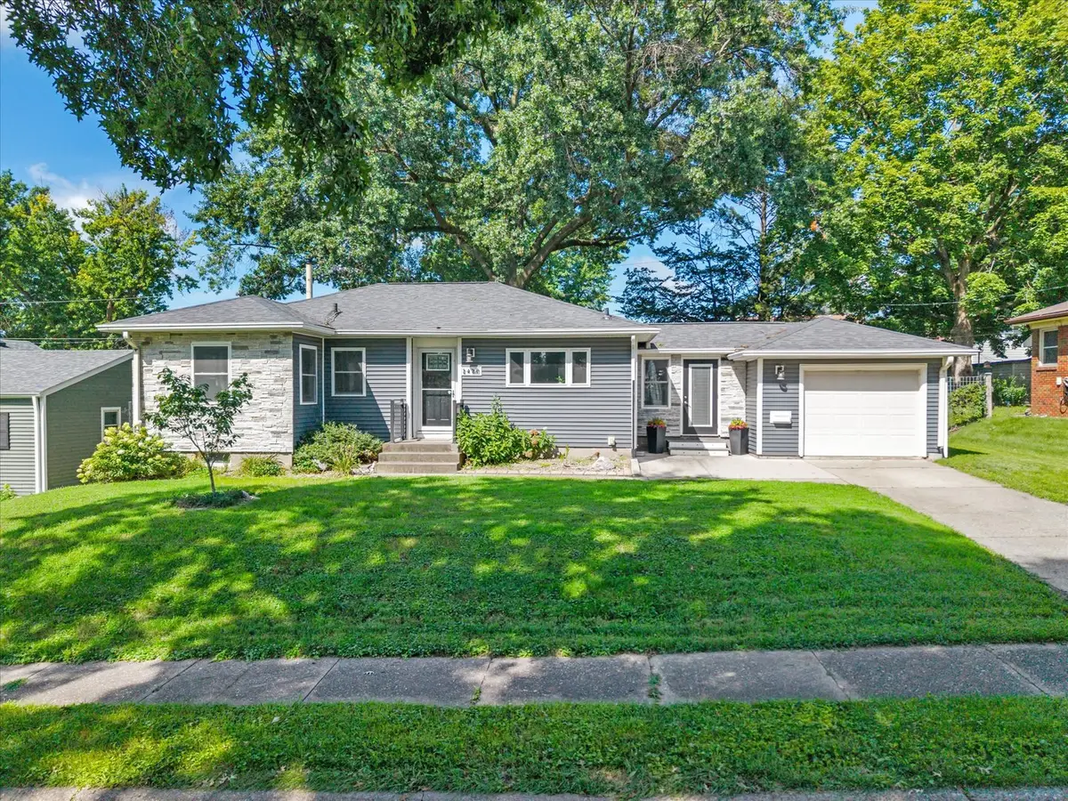 2420 Madison Street, Davenport, IA 52804 - #1