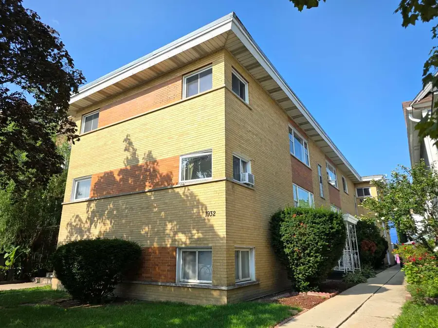 1932 S Central Avenue #9, Cicero, IL 60804 - #2