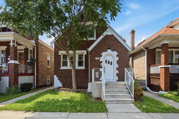 2528 Ridgeland Avenue, Berwyn, IL 60402