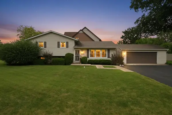 20650 N Florence Avenue, Prairie View, IL 60069