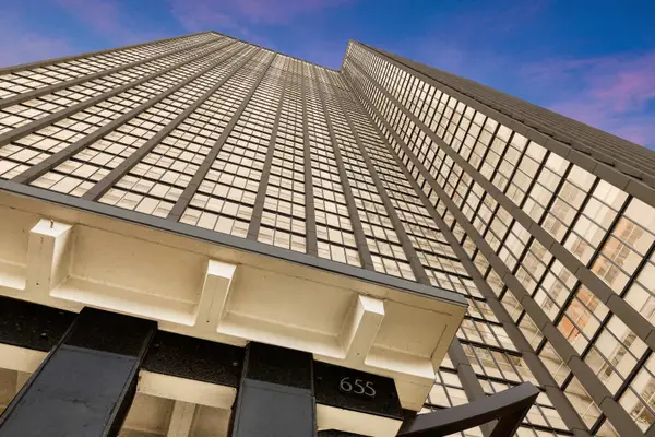 655 W Irving Park Road #1115, Chicago, IL 60613