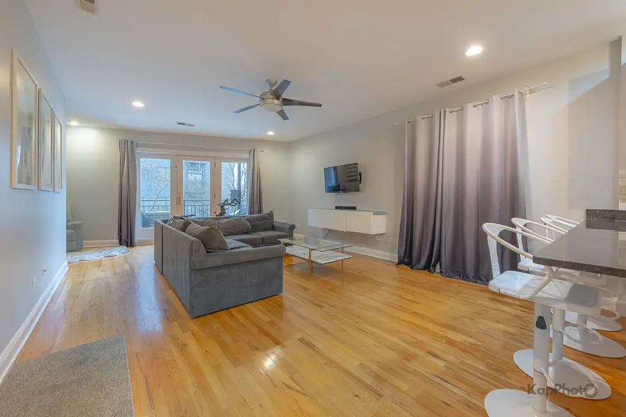 31 E 26th Street #3, Chicago, IL 60616 - #2