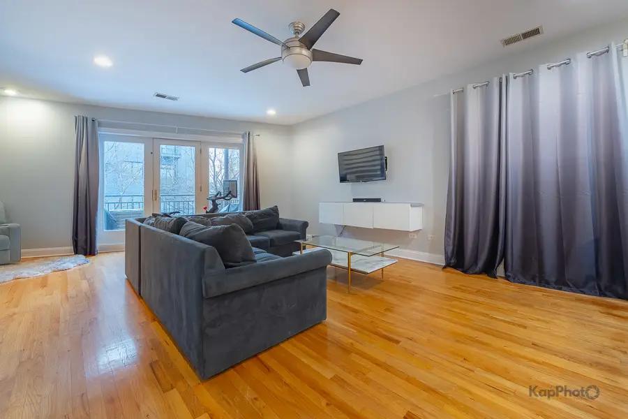 31 E 26th Street #3, Chicago, IL 60616 - #3