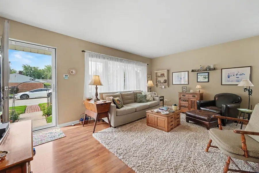17156 Walter Street, Lansing, IL 60438 - #3