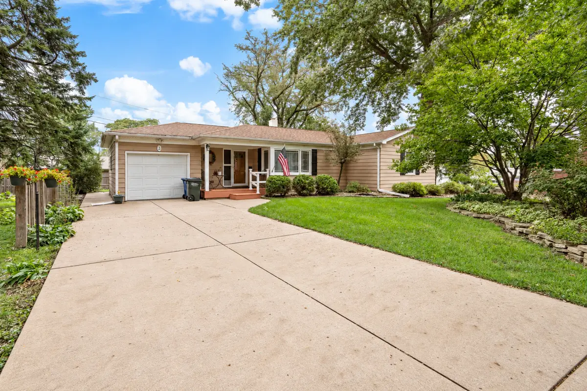 3 Hickory Grove Court, Davenport, IA 52804 - #1