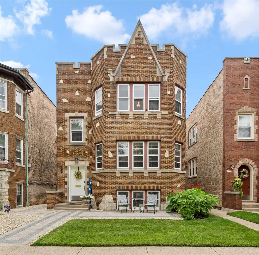 1916 Kenilworth Avenue, Berwyn, IL 60402 - #1